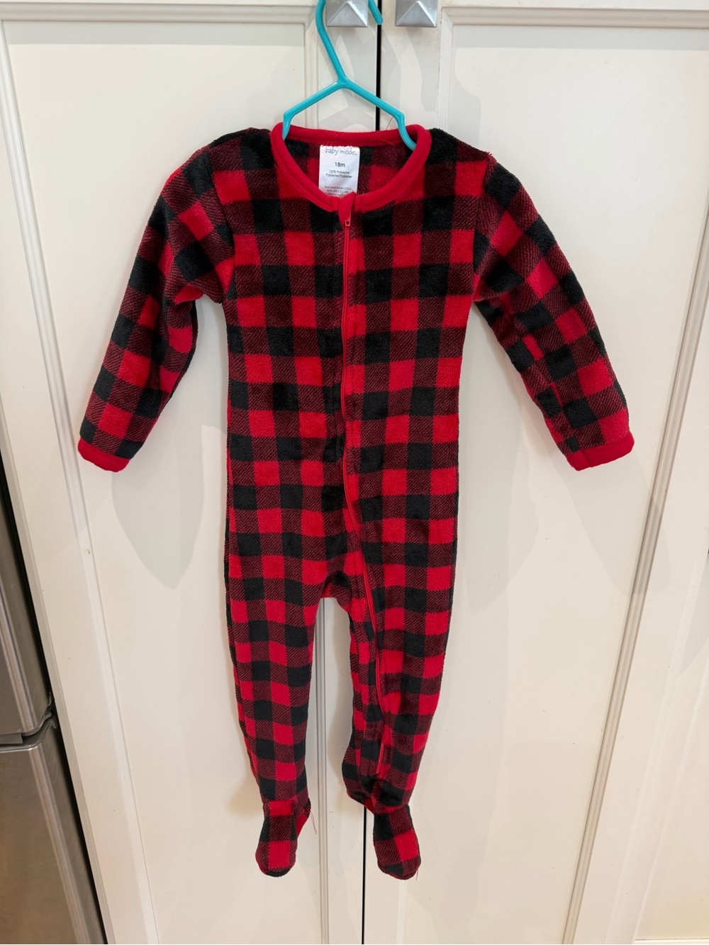 Baby mode 18m Red & Black Buffalo Plaid Fleece One-Piece Footed Pajamas